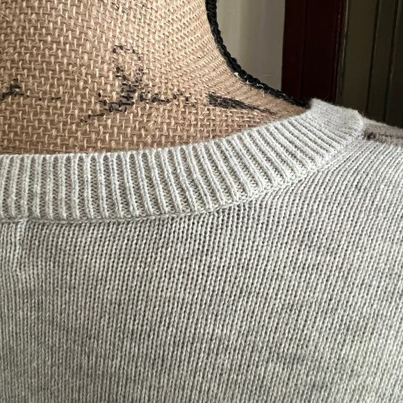 Y2K Vintage IZOD Argyle Sweater Size M Men VNeck Gray Tan Cotton Academia Preppy - Picture 14 of 17